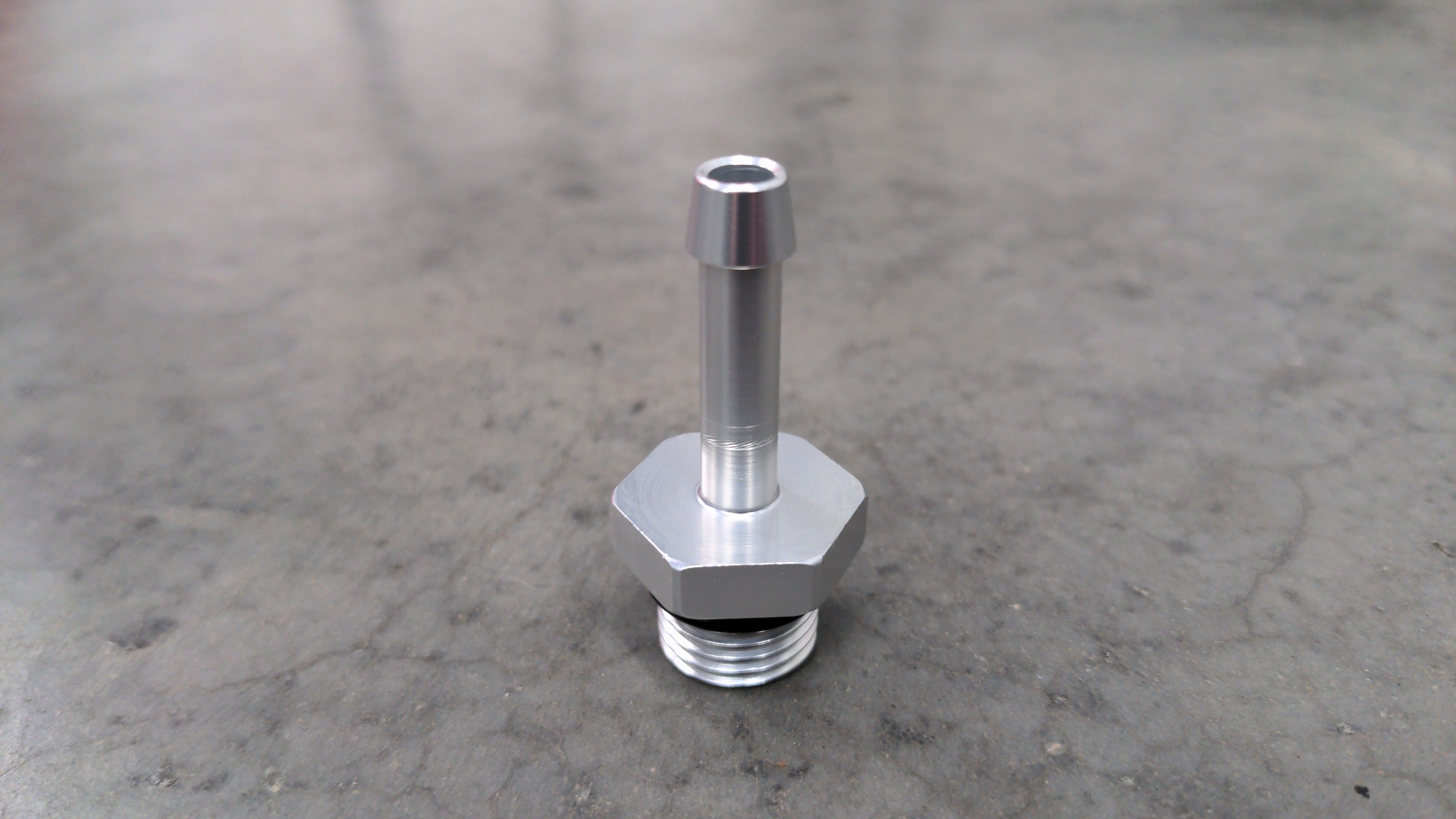 -6 ORB to barb fitting for Vapor Trapper canister - product view 4