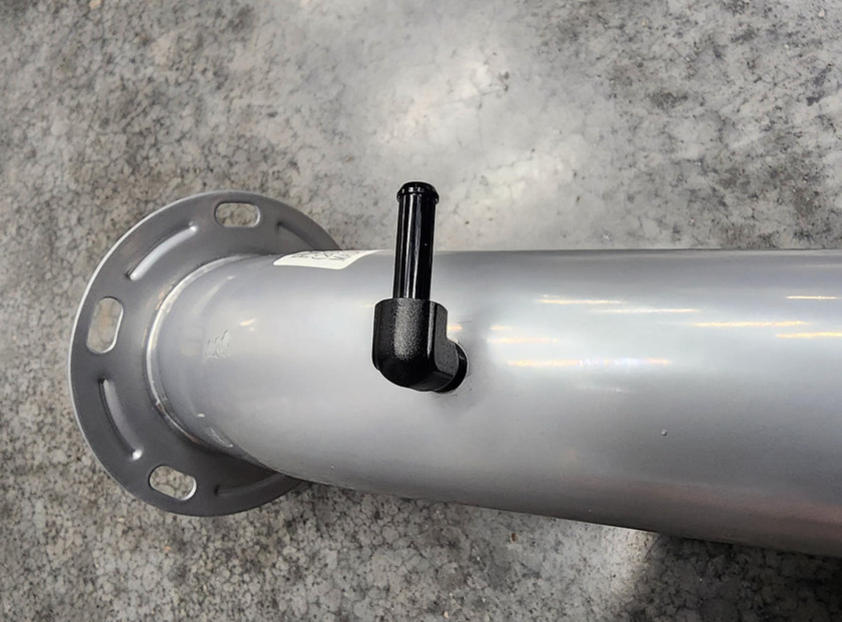 Brass 90 degree elbow filler neck vent fitting - close-up detail